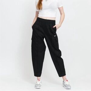 *New* NIKE Curve High-Rise Pants - Black